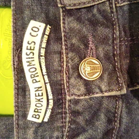 Broken Promises cargo jeans Bad Ass jeans!!! #Skaterjeans - Picture 7 of 16